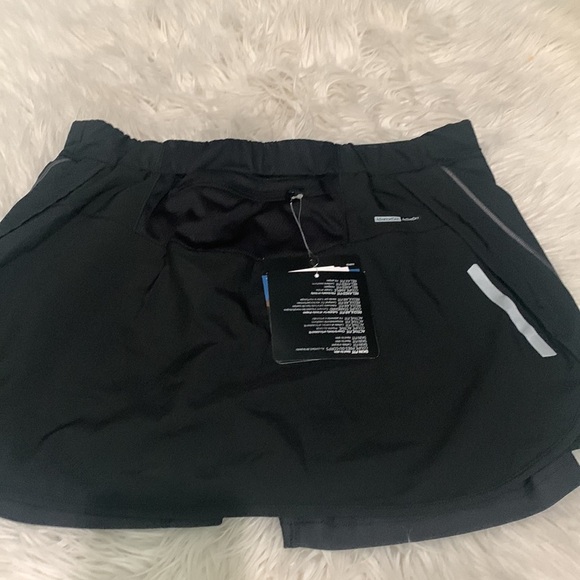 Salmon agile skort W shorts size small new - Picture 7 of 9